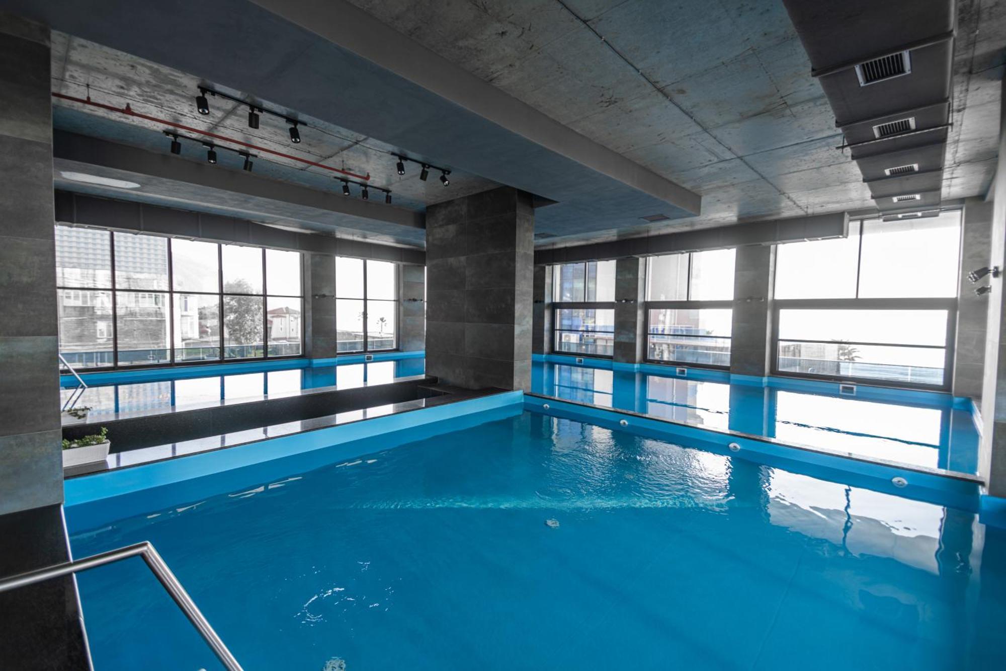 Green Side Apart Hotel باتومي المظهر الخارجي الصورة